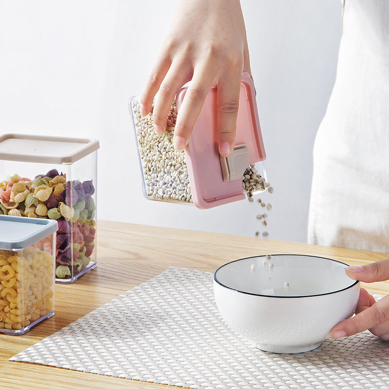 Transparent Plastic Storage Box for Kitchen Organization