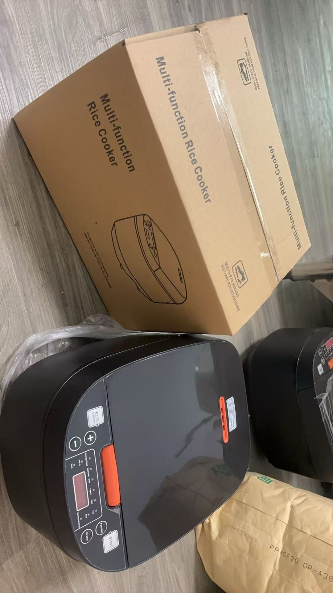 Electric Rice Cooker for Home Use