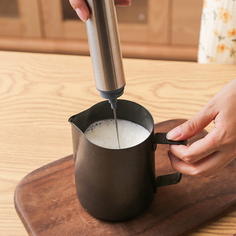 Portable Electric Foam Maker for Kitchen Baking and Drinks