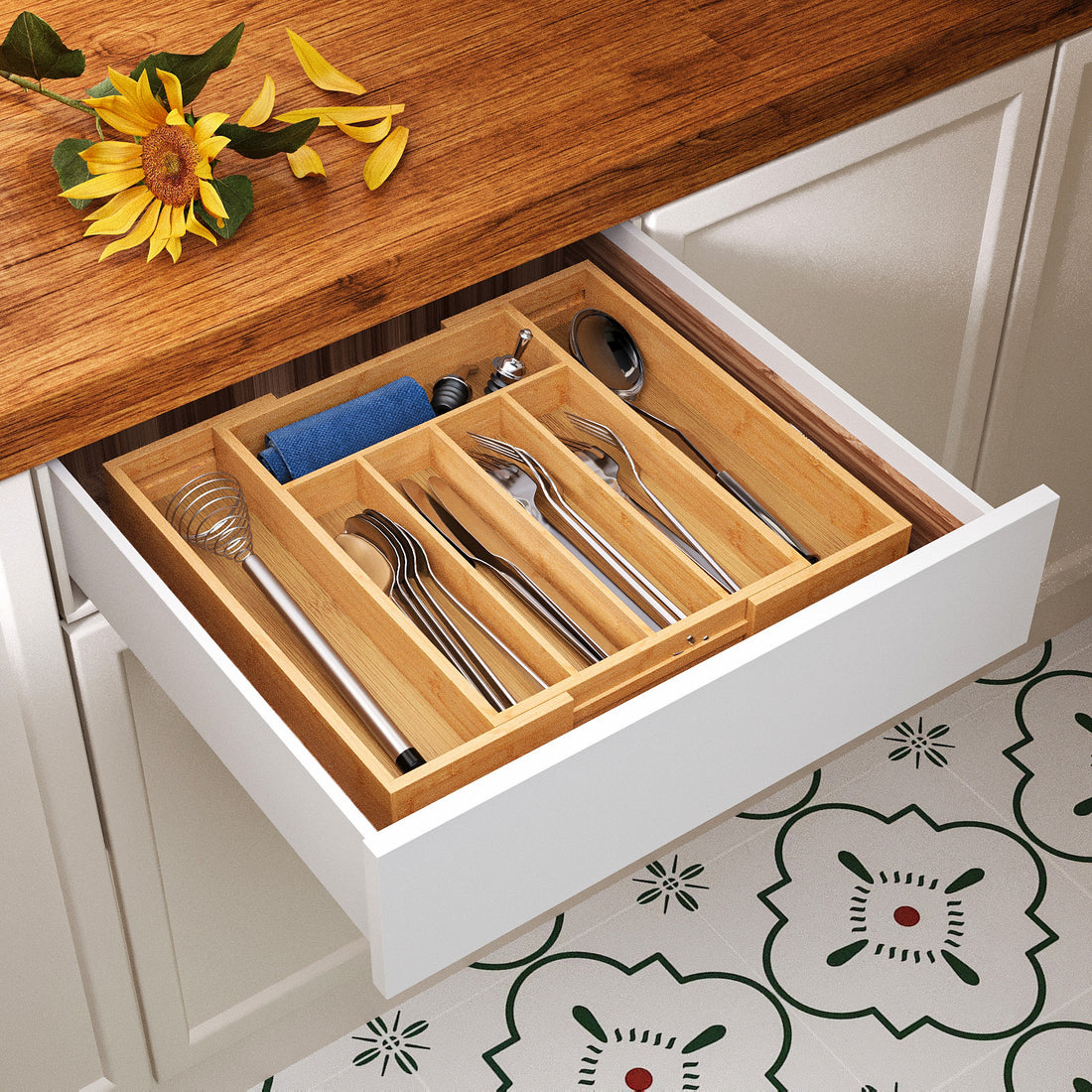 Pull-Out Retractable Kitchen and Bedside Utensil Organizer
